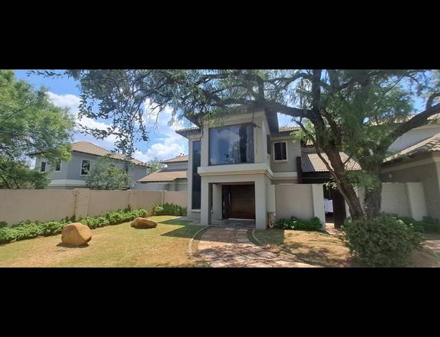 5 BEDROOM HOUSE FOR SALE IN SABLE HILLS